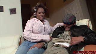 ���იდი ძუძუები და Ride On Ramon ამისთვის MILF Jordan