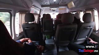 ���ෙය හුරුබුහුටි තායි බබා එක්ක නිදාගත්තා දැඩි මෝඩයෙක්