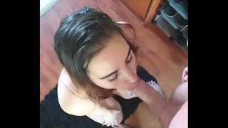 Batang babae malaking titi lang na lunukin ang lahat ng aking tamod / pinutukan sa mukha