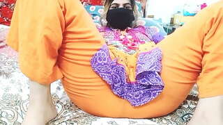 Bhabhi Anální Detailní Hrát S Dildo