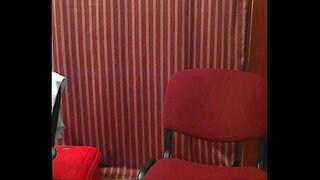 Ceamara gréasáin comhrá amaitéarach - gnéas ar an gcathaoir