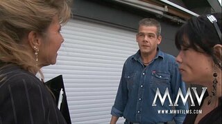 MMV Filmer Moden lærer å ha det moro med et par