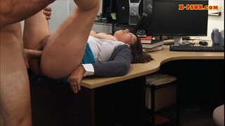 Latina babe mit großen Titten Austausch Ihre pussy für Geld