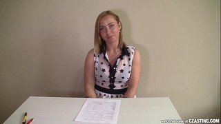 Czasting - Curvy MILF får hårdt hårdt