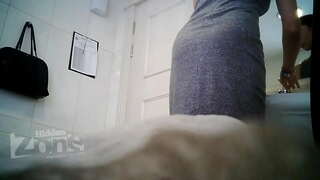 Voyeur බී. ගුදය