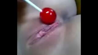 4935961 latina masturbuje s palety