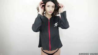 Tit မှိတ်တုတ်မှိတ်ပြသ(အခမဲ့အပြည့်အဝဗီဒီယို)-AmedeeVause