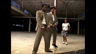 Metro - Sakuka Angel - sealladh 4 - earrainn 3