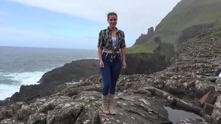 Добра девојка