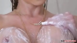 ���ું છે તેના નામ pls ?